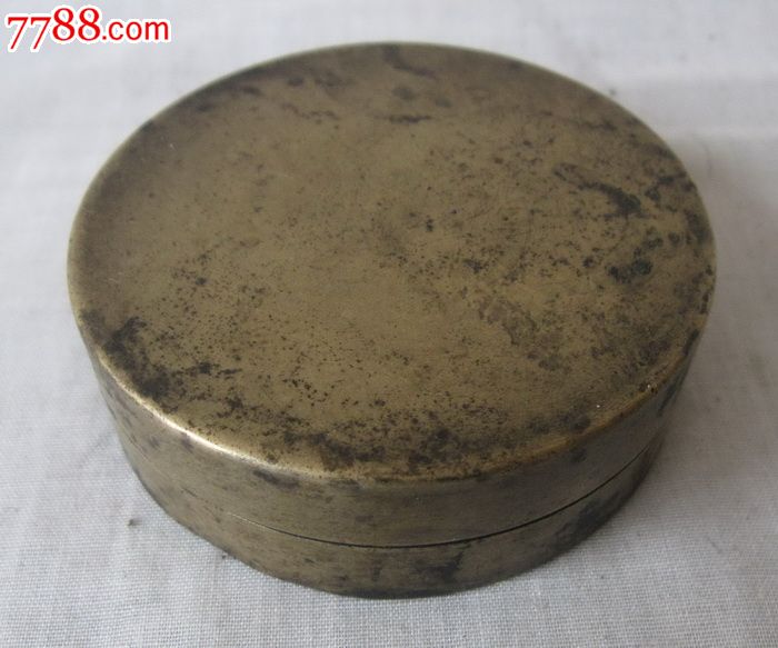 绝地求生新版本AKM步枪使用打法指南 中近距离大杀器|yabo鸭脖集团(图2) yabo鸭脖